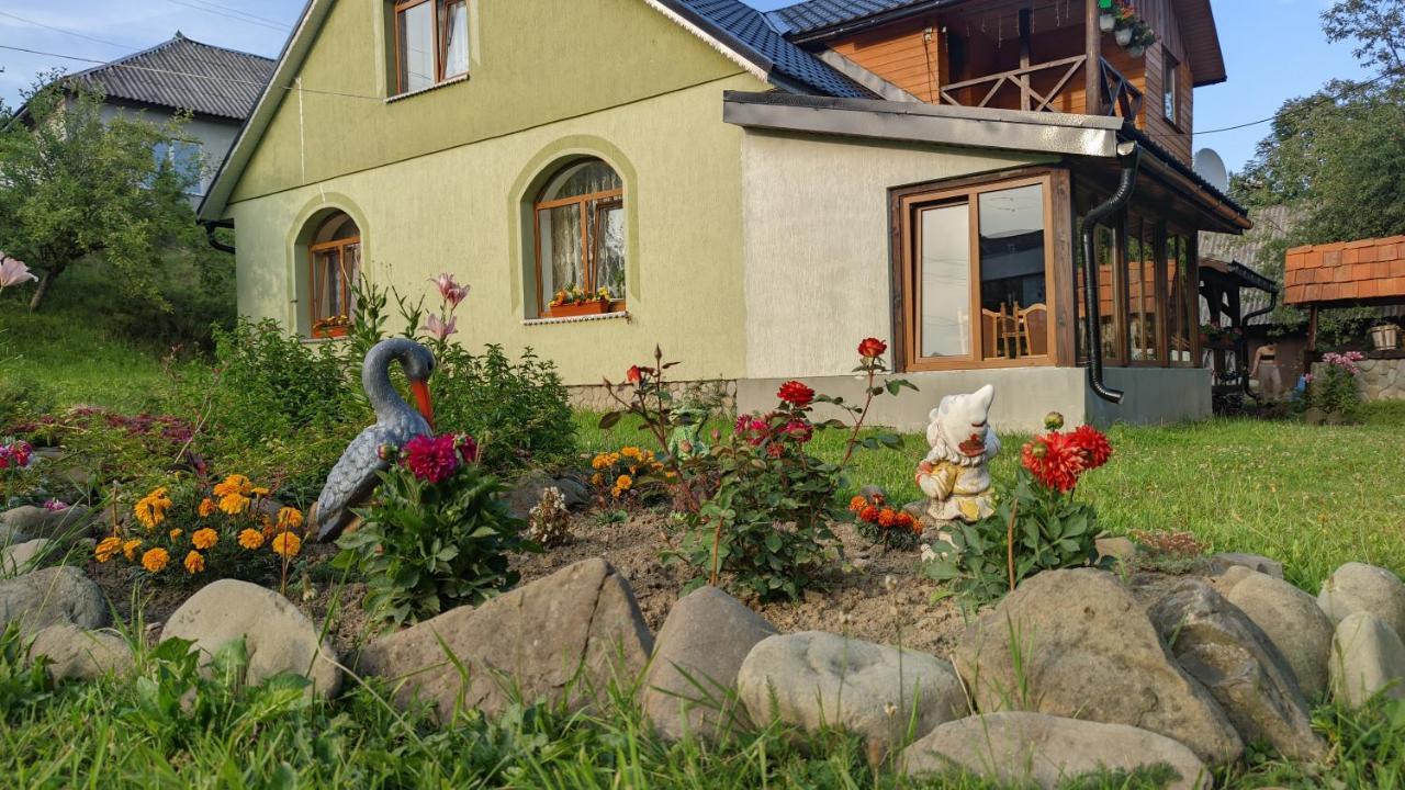 Zatishok Bilya Richky Villa Pilipets Ngoại thất bức ảnh