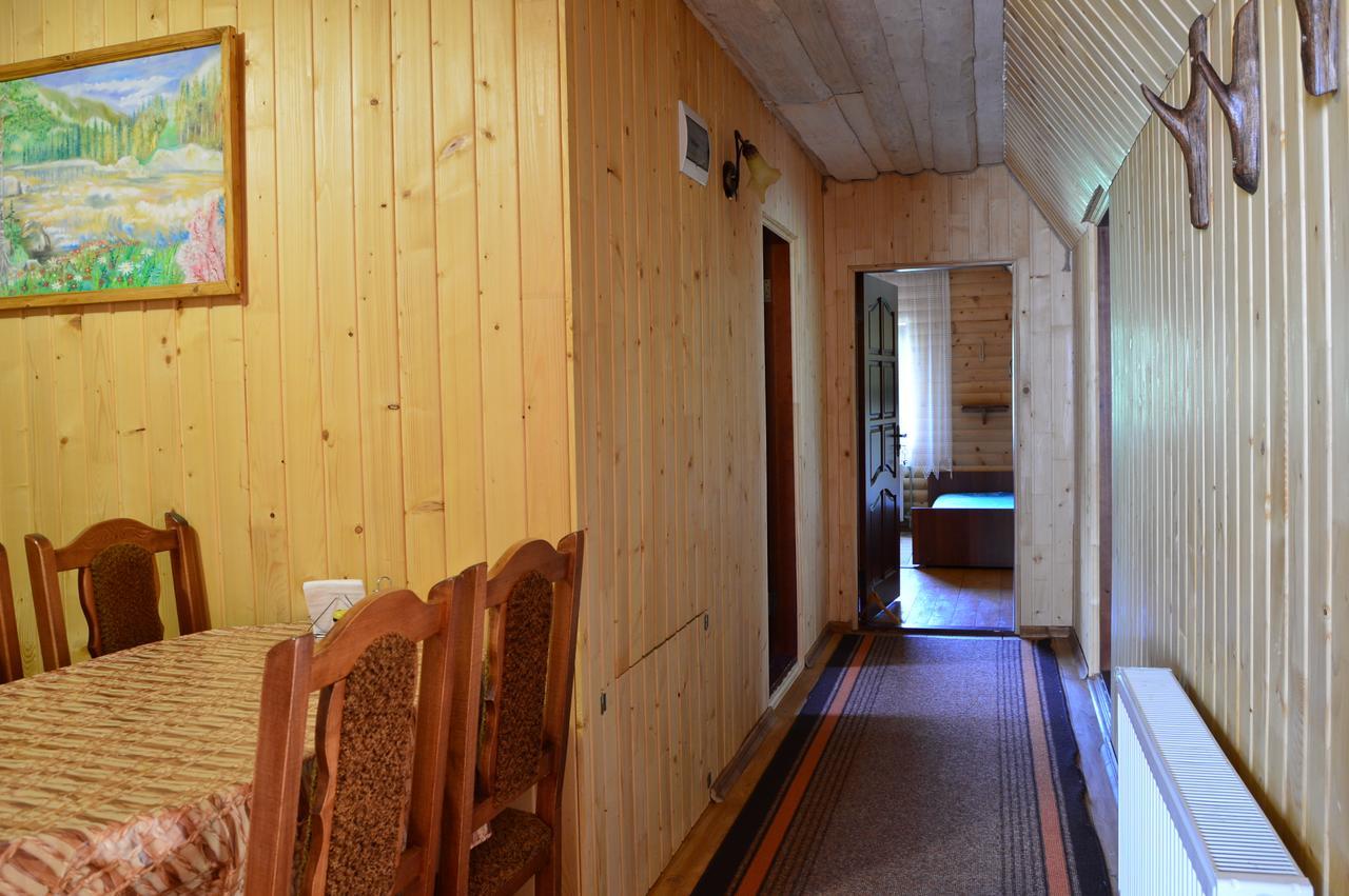 Zatishok Bilya Richky Villa Pilipets Ngoại thất bức ảnh